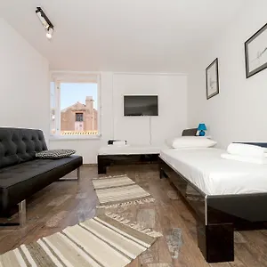 Peninsula Luxury Pensionat