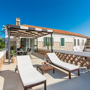Apartments Fontana Zadar